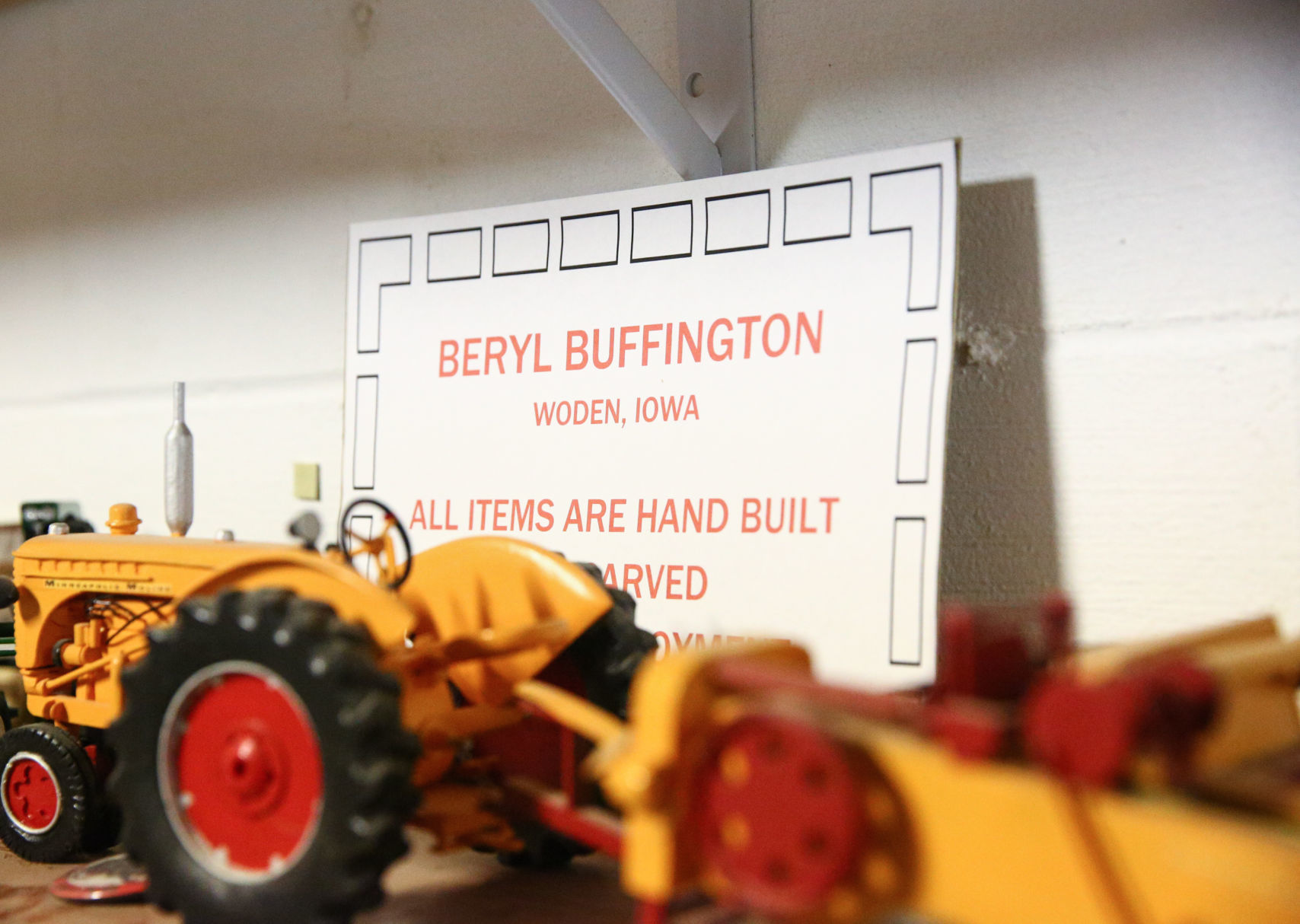 Beryl Buffington's miniatures (9).jpg